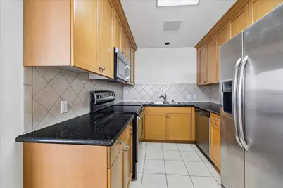 1701 Hermann Drive #14B, Houston, TX 77004 - Photo 25