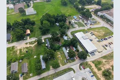 403 Young Street, Willis, TX 77378 - Photo 13