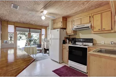 114 5th Street, San Leon, TX 77539 - Photo 7