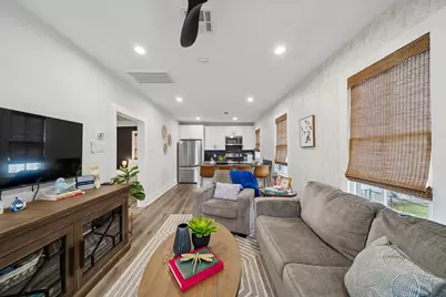 1914 55th Street, Galveston, TX 77551 - Photo 5