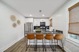 1914 55th St, Galveston, TX 77551 - Photo 11