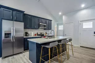 2518 Cleburne St, Houston, TX 77004 - Photo 9