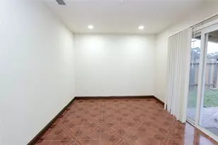 4823 Canyon Blanco Dr, Houston, TX 77045 - Photo 13