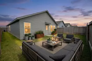 305 Brandi Dr, Wharton, TX 77488 - Photo 3