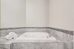 8002 Harbor Point Dr, Houston, TX 77071 - Photo 13