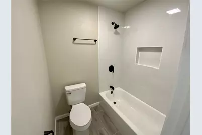 296 Kings Row, Livingston, TX 77351 - Photo 27