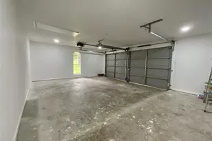 296 Kings Row, Livingston, TX 77351 - Photo 35