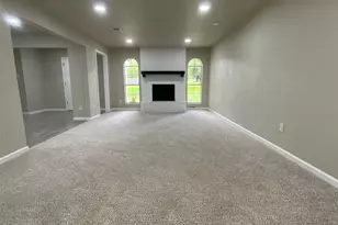 296 Kings Row, Livingston, TX 77351 - Photo 9