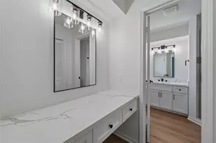 210 Ridgemont Dr, Alvin, TX 77511 - Photo 17