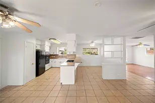 4009 Brookwoods Dr, Houston, TX 77092 - Photo 11