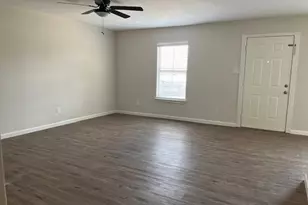 514 Houston St, Rosenberg, TX 77471 - Photo 9