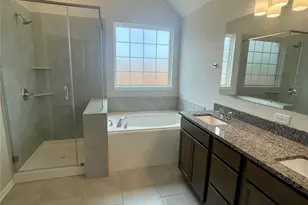2671 Sagedale Dr, Conroe, TX 77301 - Photo 9