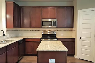 105 Wickersham #A, Conroe, TX 77304 - Photo 7