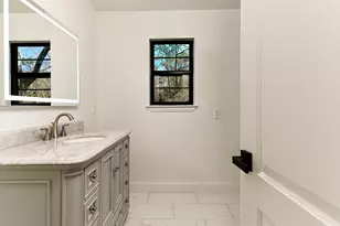 29 N Havenridge Dr, The Woodlands, TX 77381 - Photo 23