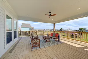1014 Treaty Dr, Surfside Beach, TX 77541 - Photo 3