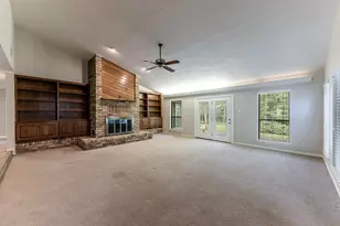 104 Oakview Cir, Huntsville, TX 77340 - Photo 9