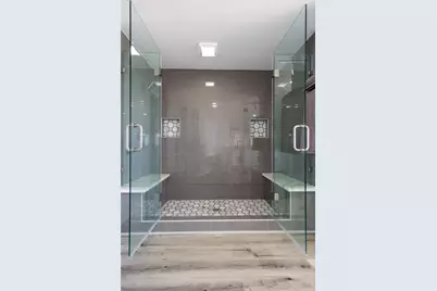 301 Commander Drive, Tiki Island, TX 77554 - Photo 25