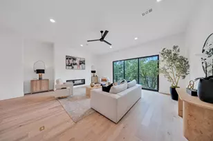 1135 Lake Pointe Pkwy, Sugar Land, TX 77478 - Photo 13