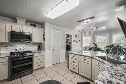 2609 Trippodo Street, Dickinson, TX 77539 - Photo 11