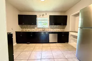 7120 Goforth St, Houston, TX 77021 - Photo 9