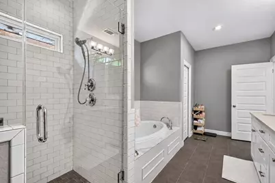 1722 Chippendale Road, Houston, TX 77018 - Photo 21