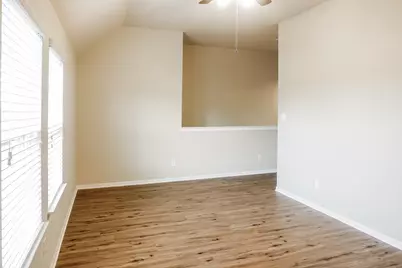 19011 Woodland Leaf Lane, Tomball, TX 77375 - Photo 15