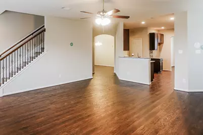 19011 Woodland Leaf Lane, Tomball, TX 77375 - Photo 5