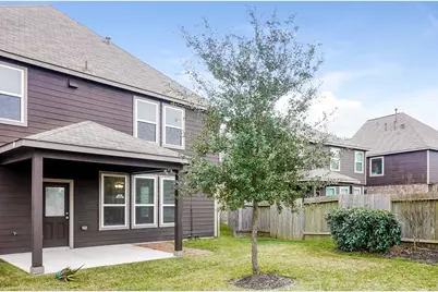 19011 Woodland Leaf Lane, Tomball, TX 77375 - Photo 17