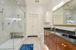 1901 Post Oak Blvd, Houston, TX 77056 - Photo 15