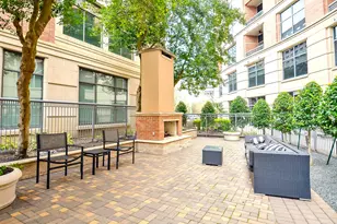 1901 Post Oak Blvd, Houston, TX 77056 - Photo 29