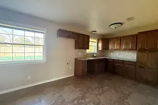 375 Dorothy Dr, Lumberton, TX 77657 - Photo 9