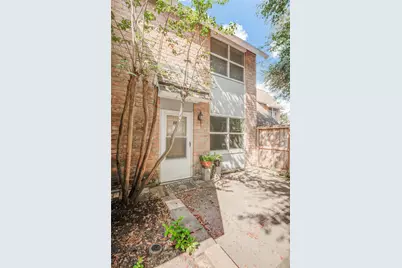 1433 Cedar Post Lane #10, Houston, TX 77055 - Photo 5