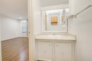 1433 Cedar Post Ln, Houston, TX 77055 - Photo 17