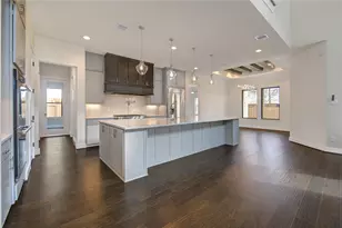 1504 Story St, Houston, TX 77055 - Photo 9