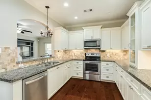 4115 Twin Dr W, Santa Fe, TX 77510 - Photo 11