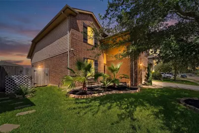 342 Kendall Crest Drive, Alvin, TX 77511 - Photo 3