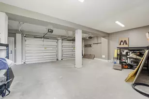 1721 Bayou Shore Dr, Galveston, TX 77551 - Photo 29