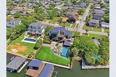 1721 Bayou Shore Drive, Galveston, TX 77551 - Photo 47
