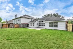 3827 Flatwood Dr, Katy, TX 77449 - Photo 3