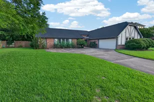3931 Pleasant Valley Dr, Missouri City, TX 77459 - Photo 33