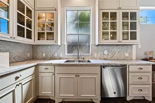 1818 Binz St, Houston, TX 77004 - Photo 15