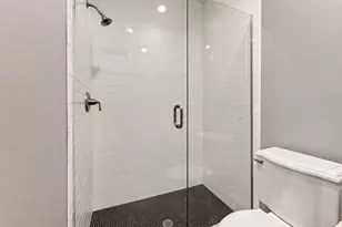 1818 Binz St, Houston, TX 77004 - Photo 33