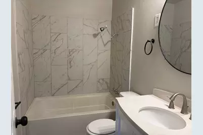 5402 Lyndhurst Drive, Houston, TX 77033 - Photo 7
