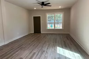 111 Sharon Ln, Livingston, TX 77351 - Photo 5