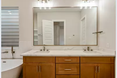 8416 Pech Landing Drive, Houston, TX 77055 - Photo 23