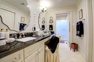 4053 Breakwood Dr, Houston, TX 77025 - Photo 19