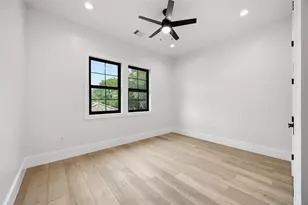 10422 Bassoon Dr, Houston, TX 77025 - Photo 25