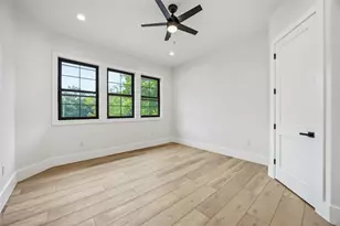 10422 Bassoon Dr, Houston, TX 77025 - Photo 27