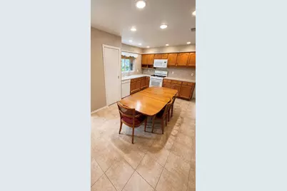 15 Gambrel Oak Place, The Woodlands, TX 77380 - Photo 3