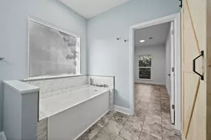 4510 Lininger Ln, Dickinson, TX 77539 - Photo 21